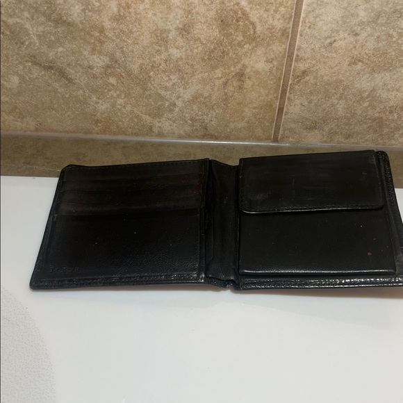 Loewe men’s black leather wallet with change pouch - Picture 3 of 9